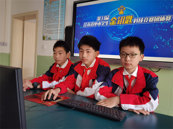 放飞科学梦想  打开科技之门