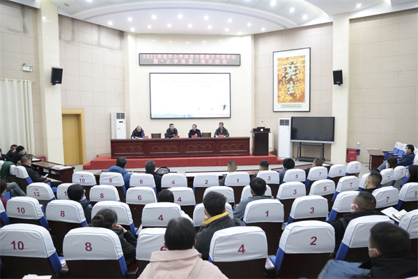 展优秀教师风采   显“立学课堂”智慧