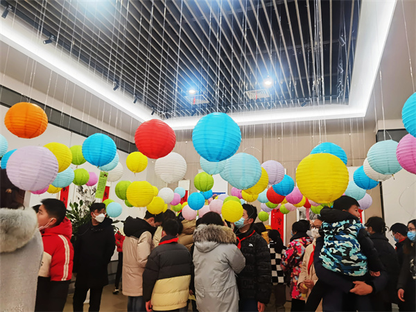 百花新春闹元宵