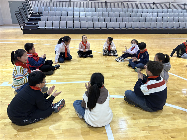 “你好，朋友！”主题团辅活动