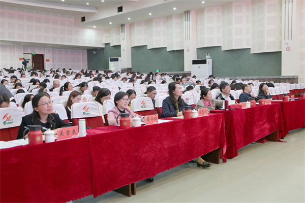 教研盛放五月花，聚力同行馨悠长