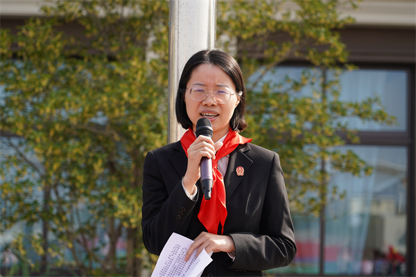 预防违法犯罪，杜绝校园欺凌