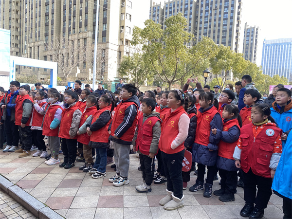 春“锋”送暖   志愿同行