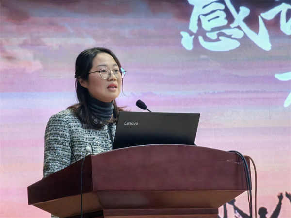 金秋硕果满枝香，不负学习好时光