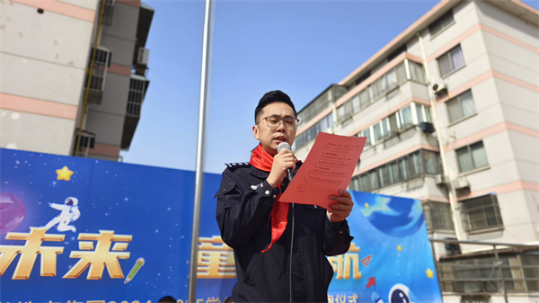 交通安全入人心，护航成长共前行