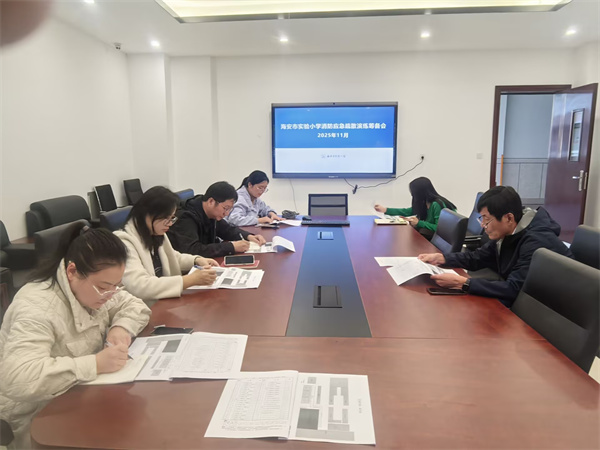 消防护航成长 安全扎根校园